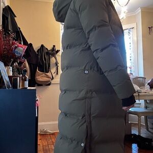 Aritzia Olive Green Puffer Jacket